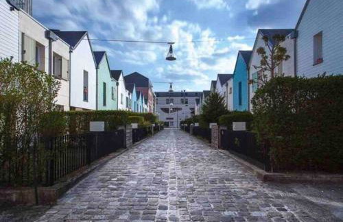 80m2-Maison des quais - parking - jardinet - Foto 1