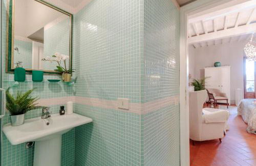 Villa Chianti, your Secret 4 Bedrooms Retreat with View over the Vineyards in Marcialla - Foto 100