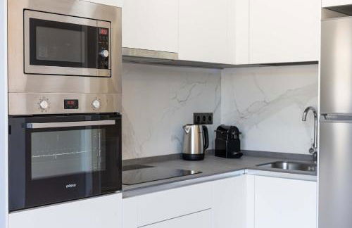 Fabulous beachside penthouse - Photo 20