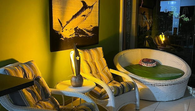 Coin salon dans le hall