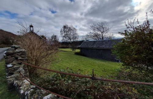 Kilfinichen Church - Photo 11