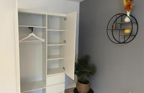 Rückzugsort mit Bergblick in Baiersbronn-Obertal - beheizter Wintergarten & kostenfreier Parkplatz - 70qm Ferienwohnung - Foto 36