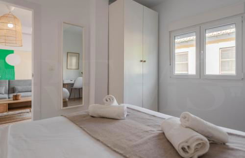 Peaceful & bright apartment with patio - Center - Foto 23