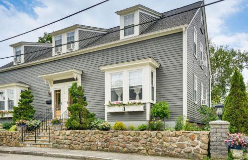 Walk to the T North Shore Retreat Near Salem Fun! - Foto 27