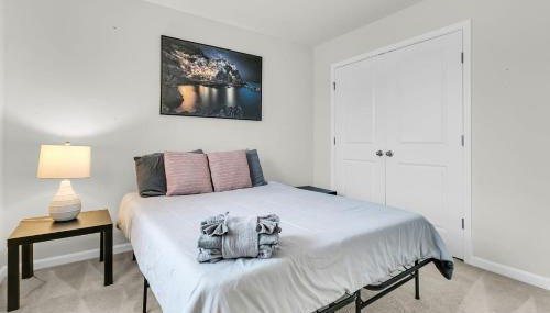 Quiet 3 Bedroom Escape in Ladson with 2 Car Garage - Foto 2