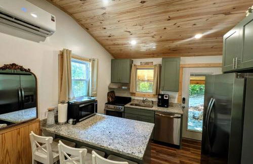 River Retreat Cabin - Living Water Farm - Foto 34