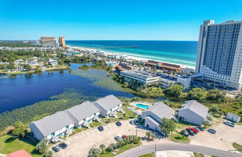 Studio - Lullwater 299 bottom floor No Elevator! - Photo 3