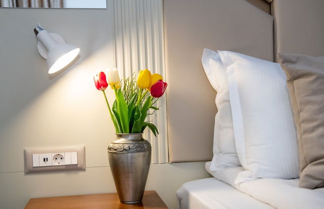 Agora Boutique - Photo 10