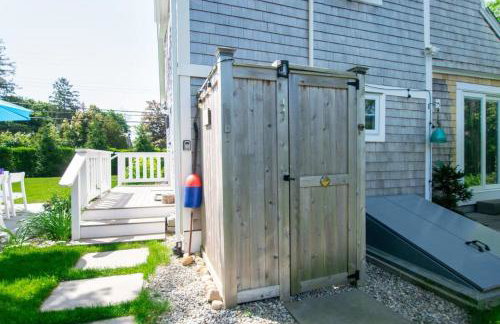 Walk to Water Access to Hiking Trails! - Foto 5