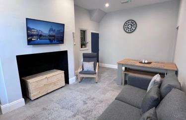 Sparkling Space - Twin or King Beds - Photo 19