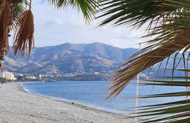 Velilla Seaview with Pool and Parking - Foto 30