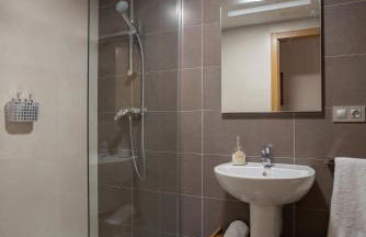 Apartamento Bulevar 2 con parking gratuito - Photo 23