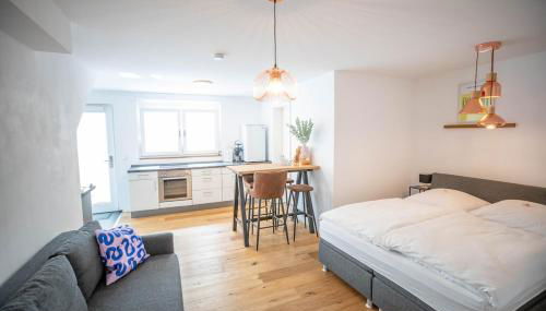 Studio Apartment in Weinstadt - Photo 3