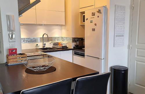 T2 Paris Disneyland Balcon Parking - Foto 18