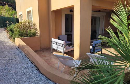 Giens-T2 charme-7m à pied plage - Rez de jardin - Foto 7