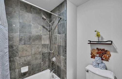 2BDR Condo - Three Minutes to Olympic Valley! - Foto 22