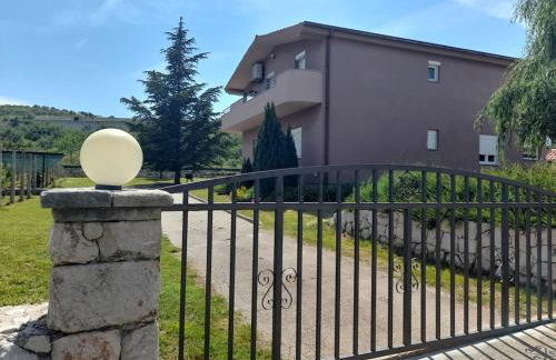 VILLA DOLA near Split - private pool, orchard, peace - Foto 49