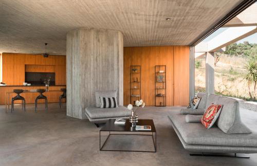 Sunset Seaview 4 Bed Villa Sleeps 8 -private Pool - Foto 33