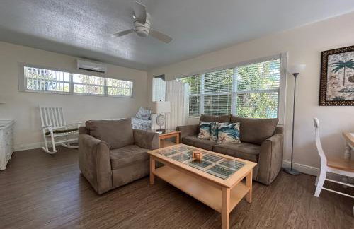 Bahama Beach Club Pompano - Fort Lauderdale - Charming and Cozy Studios & Apartments close to Beach with heated Pool - Photo 63