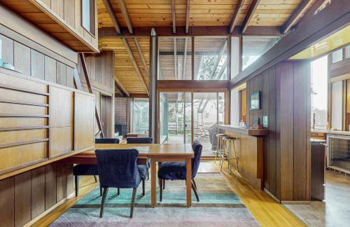 Oceanfront Elk House Bluff View Deck Near beach - Foto 29