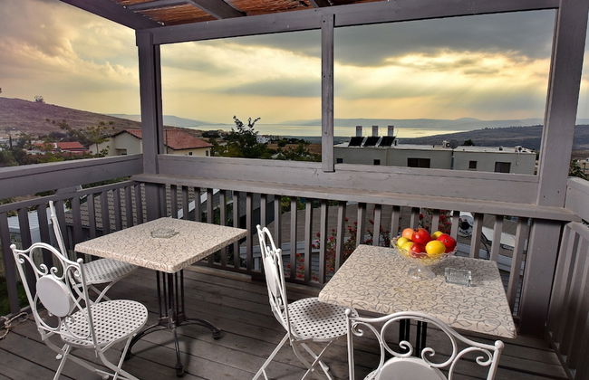 Niflaot Hagolan - Photo 16