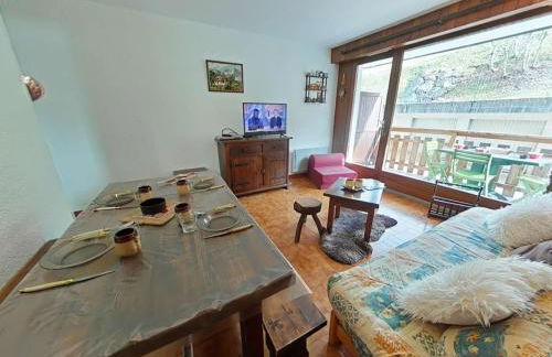 Studio cabine 4 pers. au pied des pistes avec parking - FR-1-241-227 - Foto 2