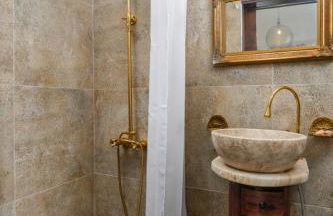 Premium Appartment in historischem Stilaltbau - Foto 10