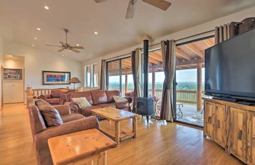 Overgaard Cabin w/ Pool Table & Incredible View - Foto 1
