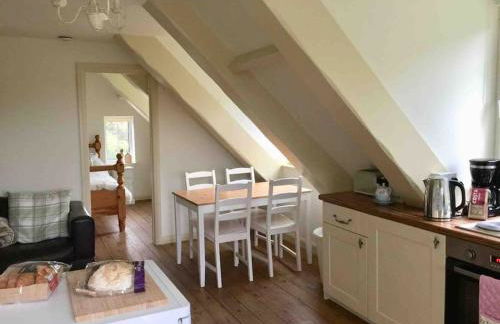 Grove Farm Old Granary, 1st floor Loft Apartment, Includes Continental Breakfast - Foto 13