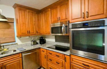 St. Johns Riverside Retreat - Photo 17