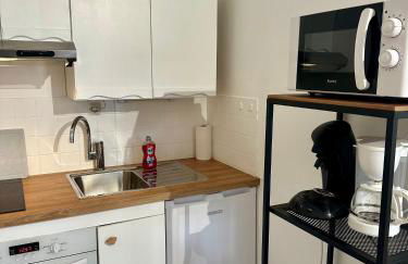 Appartement deux pièces élégant avec Vue sur Parc - Plage & Centre-Ville à Pied - Photo 9