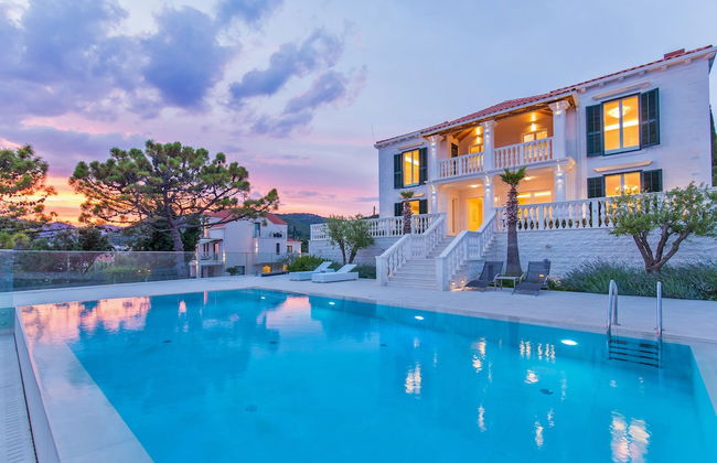 Villa Touran - Foto 1