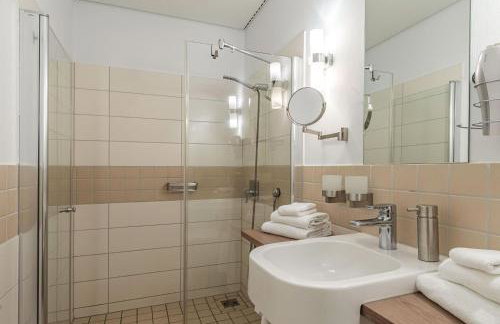 Zwergtaucher - Ferienwohnung mit Balkon, Seeblick & Freizeitangeboten am See - Foto 7