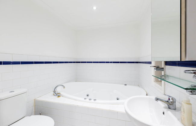 HELENA, 2BDR Fitzroy House - Foto 24