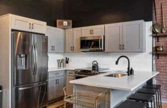 One-Of-A-Kind! Roll Up Garage Door-Pool, Speakeasy - Foto 13