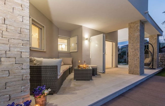 Luxury Villa White Rose with the Pool - Foto 43