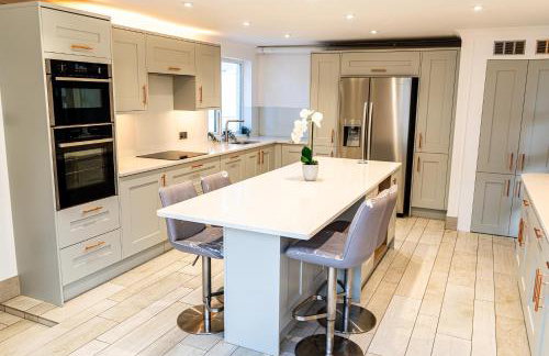 5 Bed House - Pool - Hot Tub - Sauna - Pool Table - Near New Forest and Beach - Sleeps 12 - Photo 47