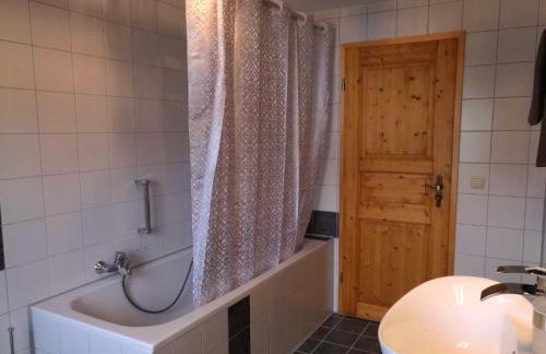 Ferienwohnungen zentral Altötting - Foto 13