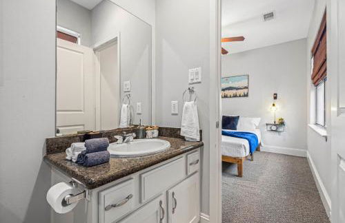 Near Midtown Downtown Games WiFi Balcony Pets - Foto 33