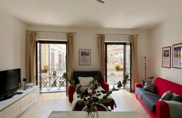 Santa Maruzza - Apartment with Balcony View, 5 Min Walk to Teatro Massimo & Cathedral - Foto 25