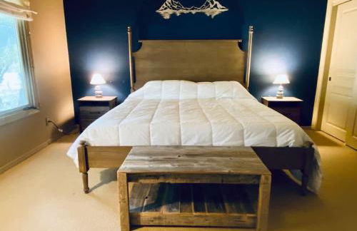 Sequoia Cabin by the River - Photo 59