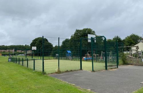 Cosy bungalow with views, walks, garden & parking. - Foto 27