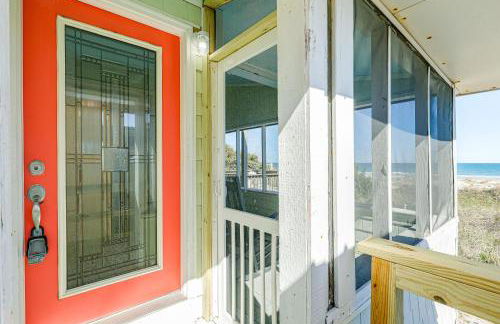 Oceanfront Gem with Rooftop Deck Steps to Sand - Foto 28