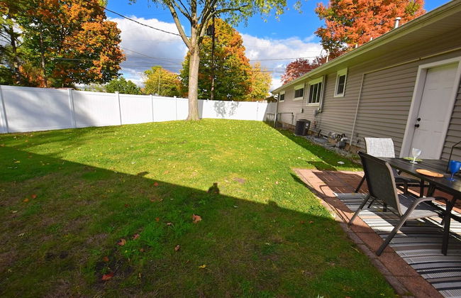 Modern 5 Bedroom Home Sleeps up to 12 15 min Walk to ND 2329 - Foto 35