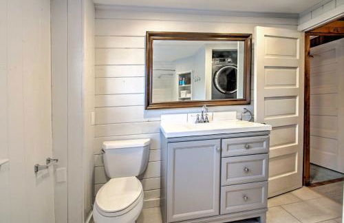 Charming Pine Point Cottage - 2 Blocks to Ocean! - Foto 15