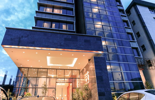 The Row Residential Hotel - Photo 29