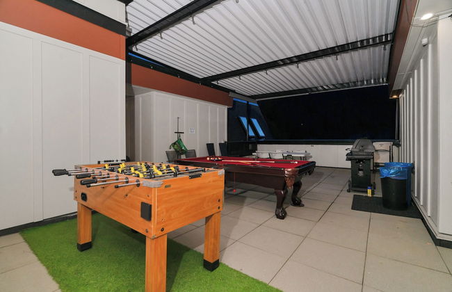 Charming 1BR Lakeside - Photo 31