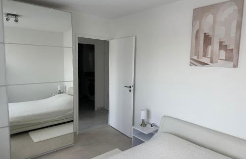 Appartement de standing, parking privé, climatisé, proche du centre-ville et la gare centre - Foto 8