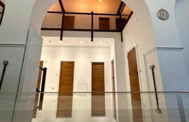 The Bell Tower - Foto 16