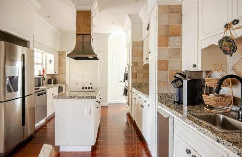 NEW Luxury Country Club Hot tub Gym Pool House Outdoor Kitchen EVENTS - Foto 49